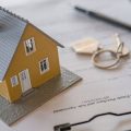 初心者でもできる！ウッドデッキのDIY設計・設置ガイド