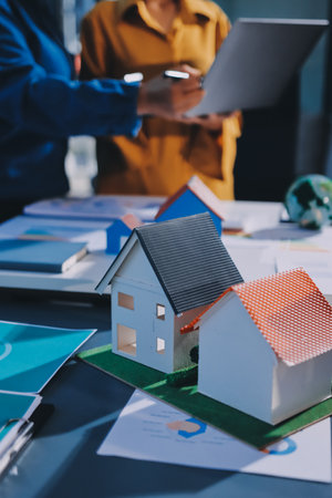 スキップフロアで空間を有効活用する狭小住宅の事例紹介