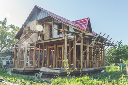 古民家再生に見る地域ごとの住宅文化の保存と進化